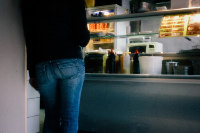 IMG_3902_portra 400 vc_2048